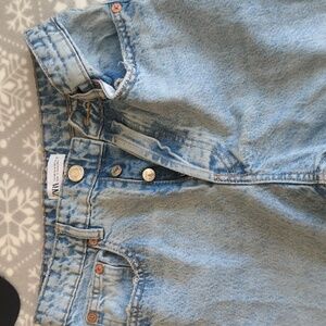 Zara jeans